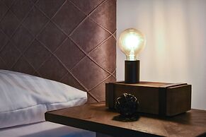 easy flat Hyrtlgasse