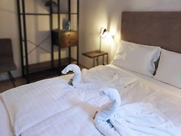 easy flat Hyrtlgasse