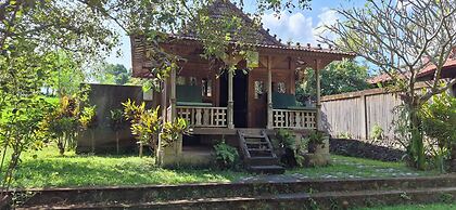 Uma Nirmala aling-aling