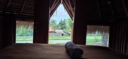 Uma Nirmala aling-aling