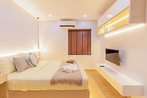 Sky Park Condotel & Residence