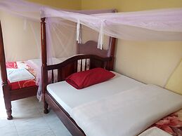 Kibale Eco Home