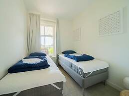 Spacious House With 5 Bathrooms, on the Markermeer