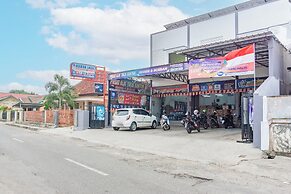 OYO 94086 Penginapan Kertajaya Syariah