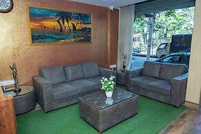 Ishwerya Suites