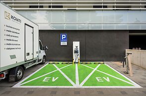 Central Park Wrocław by Renters Prestige