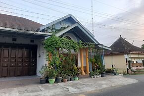 OYO 94089 Griya Rizky Homestay Syariah