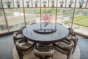 AR SUITES KLJ SQUARE