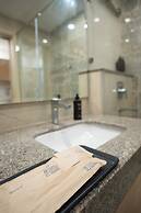 AR SUITES KLJ SQUARE