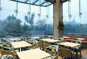 AR SUITES KLJ SQUARE