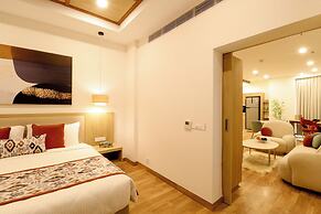 AR SUITES KLJ SQUARE