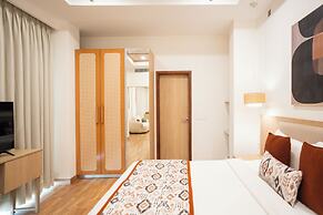 AR SUITES KLJ SQUARE