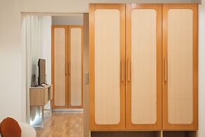 AR SUITES KLJ SQUARE