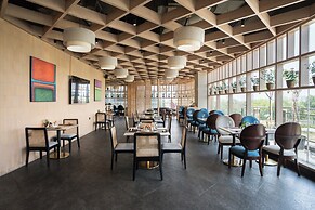 AR SUITES KLJ SQUARE