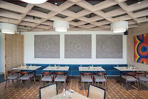 AR SUITES KLJ SQUARE