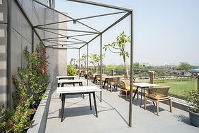 AR SUITES KLJ SQUARE