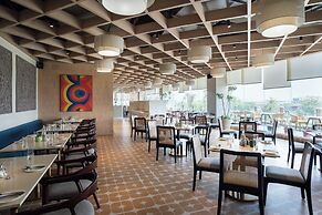 AR SUITES KLJ SQUARE