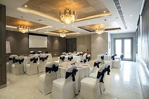 AR SUITES KLJ SQUARE