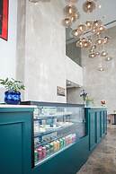 AR SUITES KLJ SQUARE