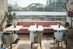 AR SUITES KLJ SQUARE