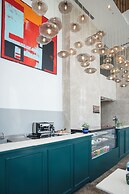 AR SUITES KLJ SQUARE