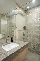 AR SUITES KLJ SQUARE