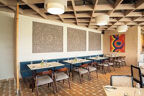 AR SUITES KLJ SQUARE