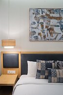 AR SUITES KLJ SQUARE