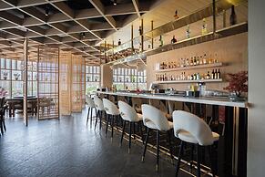 AR SUITES KLJ SQUARE