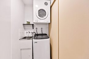 Lux Apartment Cairns - 9 Pools BBQ Gym