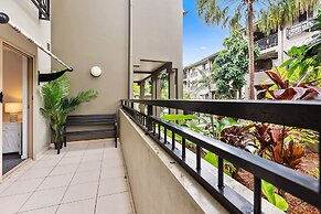 Lux Apartment Cairns - 9 Pools BBQ Gym