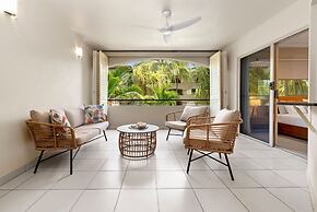 Tropical Bliss - Cairns 9 Pools BBQ Gym