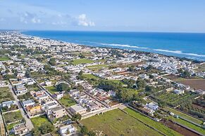 Le Bianche Apartment 4 Close to the Beach