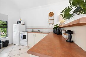 Oasis Cairns - Pool Free Parking Wifi