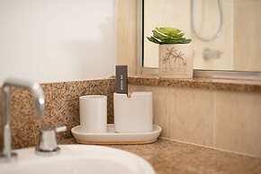 The Nest Cairns - 4 Pools BBQ Resort