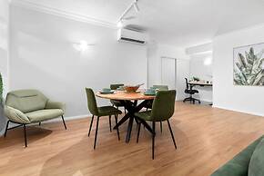 The Nest Cairns - 4 Pools BBQ Resort