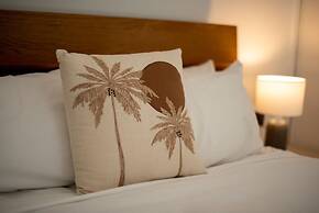 The Nest Cairns - 4 Pools BBQ Resort