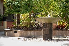 The Nest Cairns - 4 Pools BBQ Resort