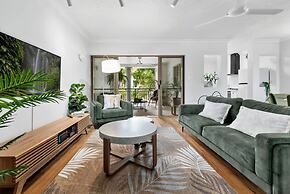 The Nest Cairns - 4 Pools BBQ Resort