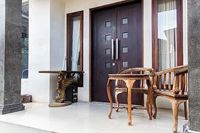 OYO 94091 Sn Guest House