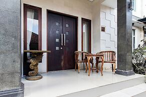 OYO 94091 Sn Guest House