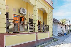 OYO 94091 Sn Guest House