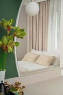 Charming Apartment by Renters