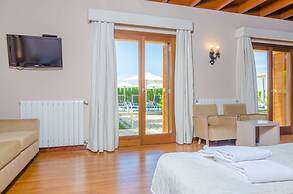 Finca Short De Conies 2