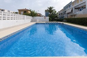 Golden in Gandia With 3 Bedrooms and 3 Bathrooms