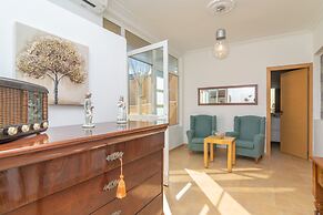 Juniper Inca in Inca