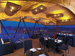 Boche Island By Oxygen Resort