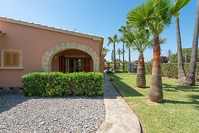 Mulholland Villa in Mallorca