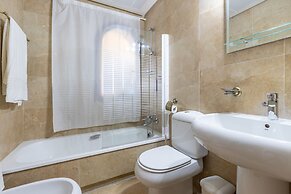 Marina De La Duquesa 805