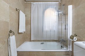 Marina De La Duquesa 805